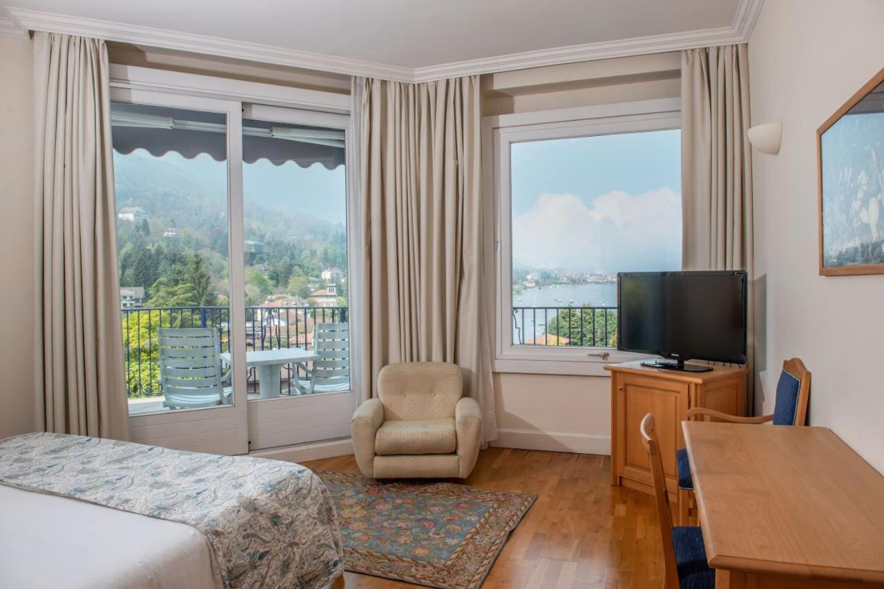 Hotel Royal Stresa Esterno foto